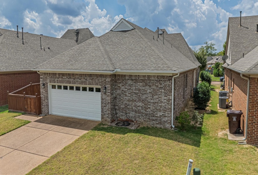 340 DOGWOOD VALLEY DR, Collierville, Tennessee 38017, 3 Bedroom Bedrooms, 7 Room Rooms,2 BathroomBathrooms,Residential,For Sale,DOGWOOD VALLEY,0,10217872