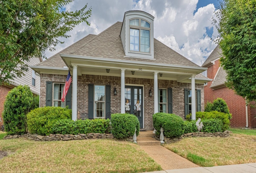 340 DOGWOOD VALLEY DR, Collierville, Tennessee 38017, 3 Bedroom Bedrooms, 7 Room Rooms,2 BathroomBathrooms,Residential,For Sale,DOGWOOD VALLEY,0,10217872