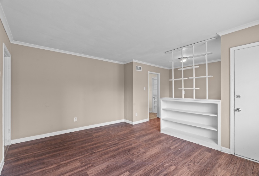 2158 PUEBLO AVE, Memphis, Tennessee 38127, 3 Bedrooms Bedrooms, 6 Rooms Rooms,1 BathroomBathrooms,Residential,For Sale,PUEBLO,10217876