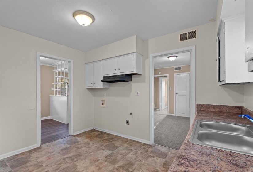 2158 PUEBLO AVE, Memphis, Tennessee 38127, 3 Bedrooms Bedrooms, 6 Rooms Rooms,1 BathroomBathrooms,Residential,For Sale,PUEBLO,10217876