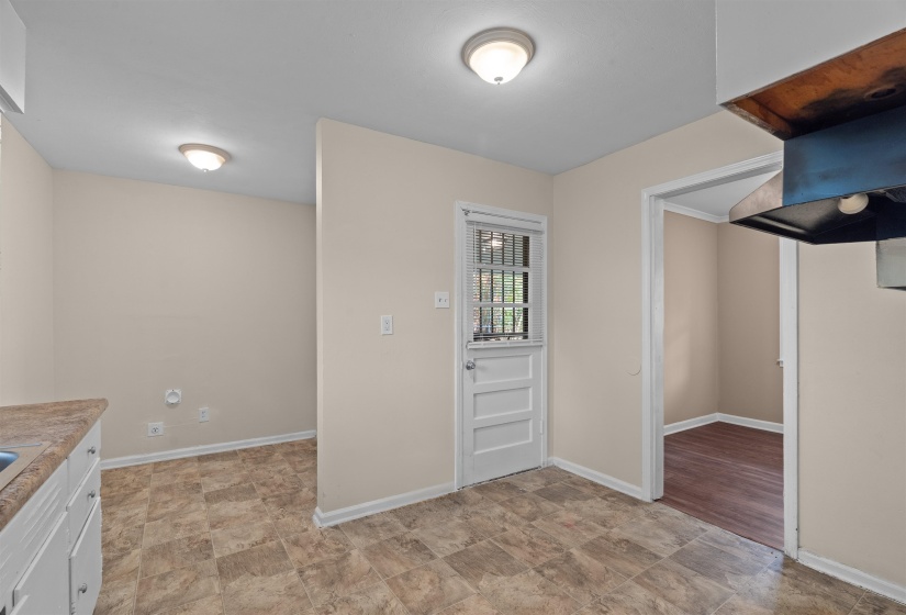 2158 PUEBLO AVE, Memphis, Tennessee 38127, 3 Bedrooms Bedrooms, 6 Rooms Rooms,1 BathroomBathrooms,Residential,For Sale,PUEBLO,10217876
