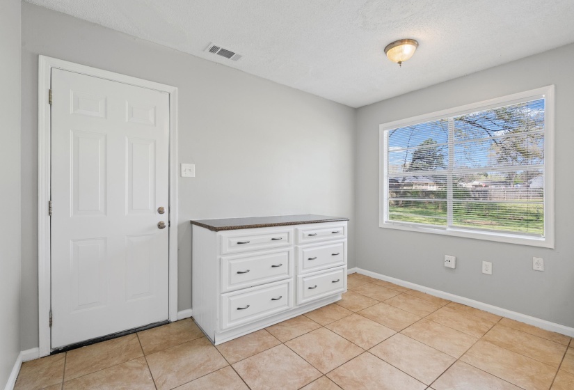 496 GREENVIEW CV, Collierville, Tennessee 38017, 3 Bedroom Bedrooms, 5 Room Rooms,1 BathroomBathrooms,Residential,For Sale,GREENVIEW,0,10217885