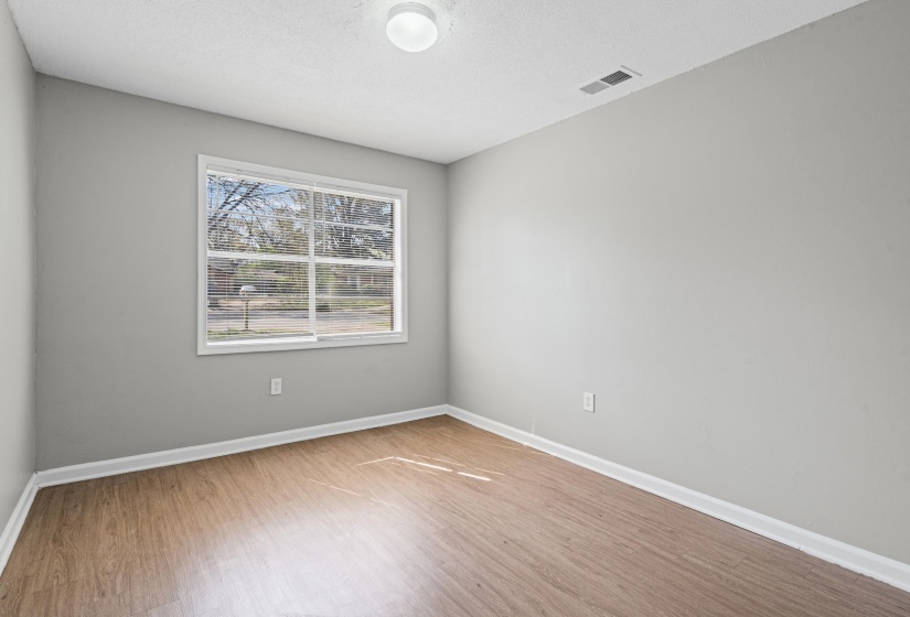 496 GREENVIEW CV, Collierville, Tennessee 38017, 3 Bedroom Bedrooms, 5 Room Rooms,1 BathroomBathrooms,Residential,For Sale,GREENVIEW,0,10217885