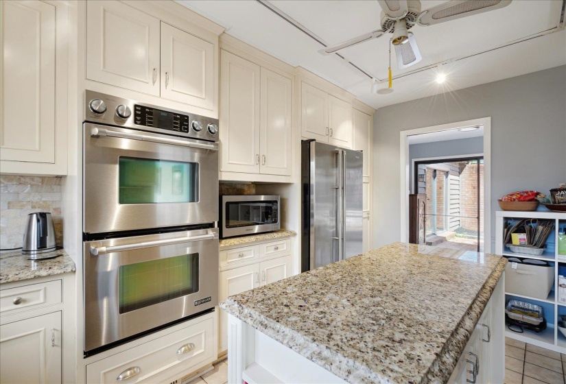 1548 CHERRY PARK DR, Memphis, Tennessee 38120, 3 Bedrooms Bedrooms, 7 Rooms Rooms,2 BathroomsBathrooms,Residential,For Sale,CHERRY PARK,10212279