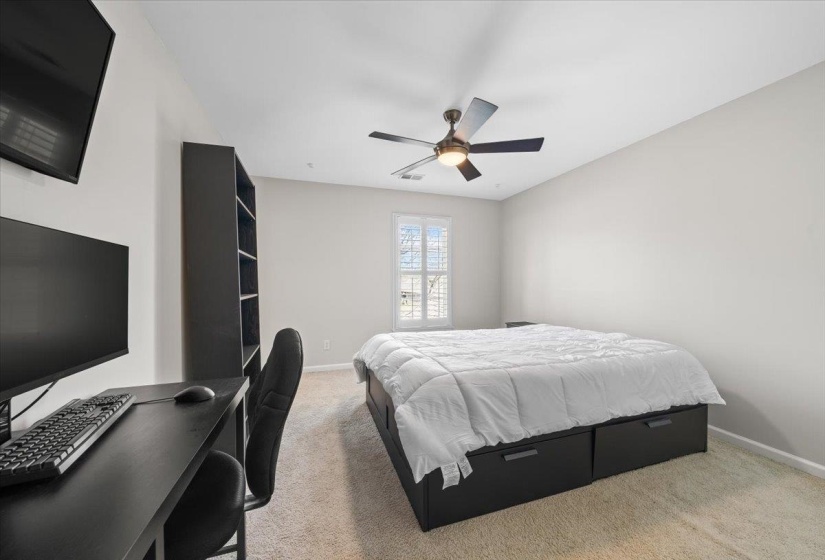 11979 HENNING OAKS LN, Arlington, Tennessee 38002, 5 Bedrooms Bedrooms, 9 Rooms Rooms,3 BathroomsBathrooms,Residential,For Sale,HENNING OAKS,10217919
