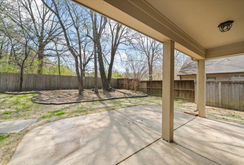 11979 HENNING OAKS LN, Arlington, Tennessee 38002, 5 Bedrooms Bedrooms, 9 Rooms Rooms,3 BathroomsBathrooms,Residential,For Sale,HENNING OAKS,10217919