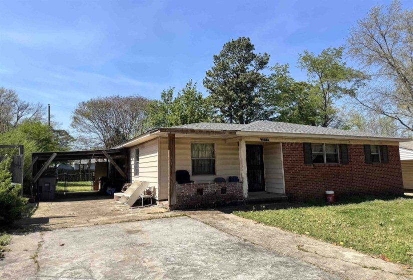 3083 CHERRY RD, Memphis, Tennessee 38118, 3 Bedrooms Bedrooms, 6 Rooms Rooms,1 BathroomBathrooms,Residential,For Sale,CHERRY,10217931