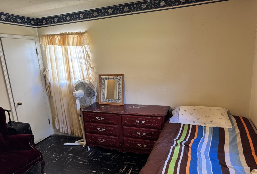 3083 CHERRY RD, Memphis, Tennessee 38118, 3 Bedrooms Bedrooms, 6 Rooms Rooms,1 BathroomBathrooms,Residential,For Sale,CHERRY,10217931