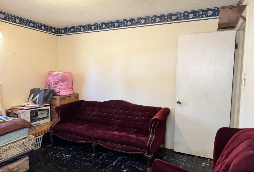3083 CHERRY RD, Memphis, Tennessee 38118, 3 Bedrooms Bedrooms, 6 Rooms Rooms,1 BathroomBathrooms,Residential,For Sale,CHERRY,10217931