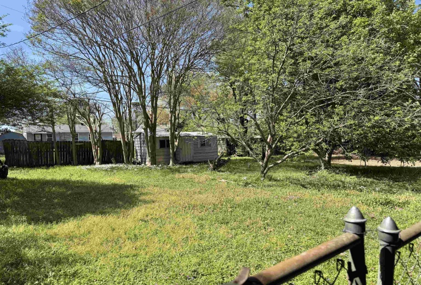 3083 CHERRY RD, Memphis, Tennessee 38118, 3 Bedrooms Bedrooms, 6 Rooms Rooms,1 BathroomBathrooms,Residential,For Sale,CHERRY,10217931