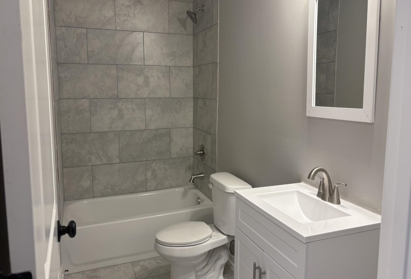 1725 ONTARIO AVE, Memphis, Tennessee 38127, 3 Bedroom Bedrooms, 0 ,2 BathroomBathrooms,Duplexes,For Sale,ONTARIO,0,10204125