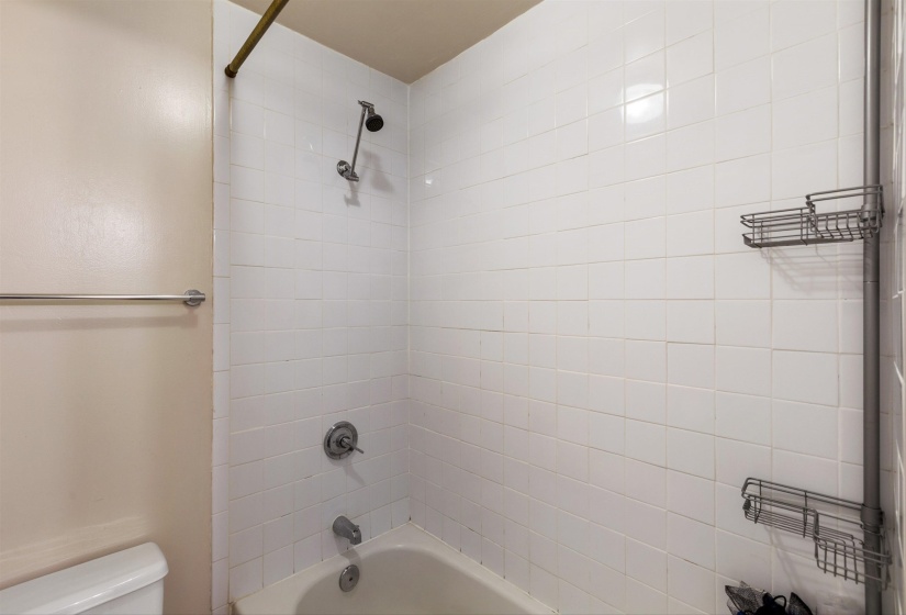 109 MAIN ST, Memphis, Tennessee 38103-5012, 1 Bedroom Bedrooms, 3 Room Rooms,1 BathroomBathrooms,Residential,For Sale,MAIN,0,10217362