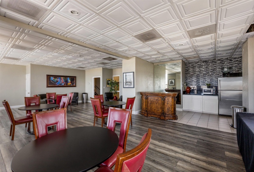 109 MAIN ST, Memphis, Tennessee 38103-5012, 1 Bedroom Bedrooms, 3 Room Rooms,1 BathroomBathrooms,Residential,For Sale,MAIN,0,10217362