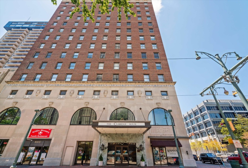 109 MAIN ST, Memphis, Tennessee 38103-5012, 1 Bedroom Bedrooms, 3 Room Rooms,1 BathroomBathrooms,Residential,For Sale,MAIN,0,10217362