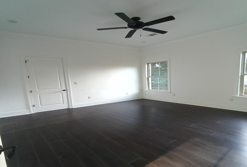 5690 WALNUT GROVE RD, Memphis, Tennessee 38120, 7 Bedrooms Bedrooms, 12 Rooms Rooms,6.1 BathroomsBathrooms,Residential,For Sale,WALNUT GROVE,10217587