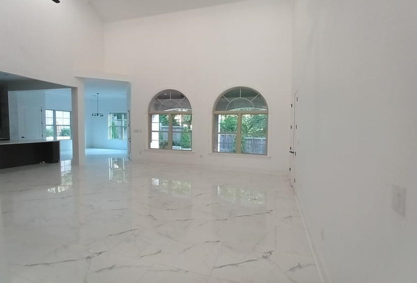 5690 WALNUT GROVE RD, Memphis, Tennessee 38120, 7 Bedrooms Bedrooms, 12 Rooms Rooms,6.1 BathroomsBathrooms,Residential,For Sale,WALNUT GROVE,10217587