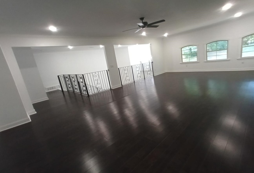 5690 WALNUT GROVE RD, Memphis, Tennessee 38120, 7 Bedrooms Bedrooms, 12 Rooms Rooms,6.1 BathroomsBathrooms,Residential,For Sale,WALNUT GROVE,10217587