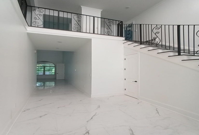 5690 WALNUT GROVE RD, Memphis, Tennessee 38120, 7 Bedrooms Bedrooms, 12 Rooms Rooms,6.1 BathroomsBathrooms,Residential,For Sale,WALNUT GROVE,10217587