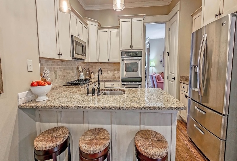 1784 PENSHURST DR, Collierville, Tennessee 38017, 3 Bedroom Bedrooms, 8 Room Rooms,3 BathroomBathrooms,Residential,For Sale,PENSHURST,0,10217967
