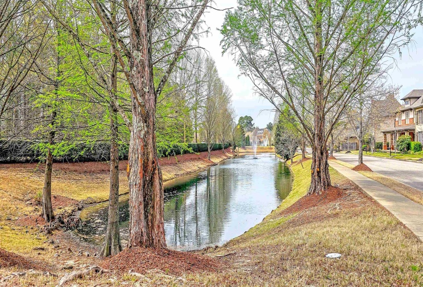 1784 PENSHURST DR, Collierville, Tennessee 38017, 3 Bedroom Bedrooms, 8 Room Rooms,3 BathroomBathrooms,Residential,For Sale,PENSHURST,0,10217967