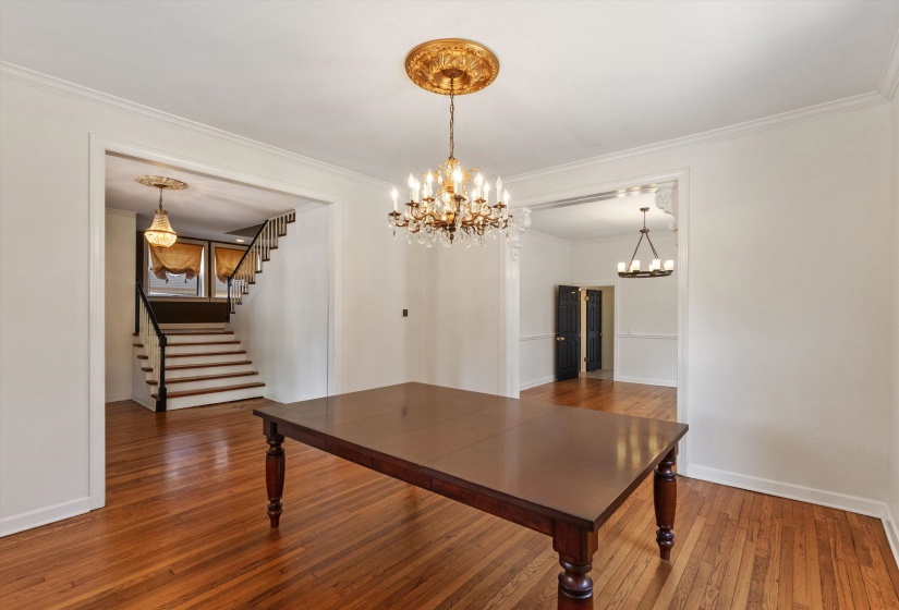 1680 CARRUTHERS PL, Memphis, Tennessee 38112, 4 Bedrooms Bedrooms, 8 Rooms Rooms,2.1 BathroomsBathrooms,Residential,For Sale,CARRUTHERS,10217976