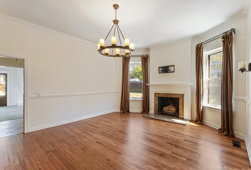 1680 CARRUTHERS PL, Memphis, Tennessee 38112, 4 Bedrooms Bedrooms, 8 Rooms Rooms,2.1 BathroomsBathrooms,Residential,For Sale,CARRUTHERS,10217976