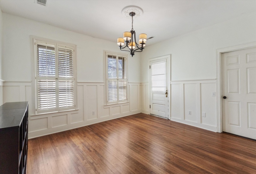 1680 CARRUTHERS PL, Memphis, Tennessee 38112, 4 Bedrooms Bedrooms, 8 Rooms Rooms,2.1 BathroomsBathrooms,Residential,For Sale,CARRUTHERS,10217976