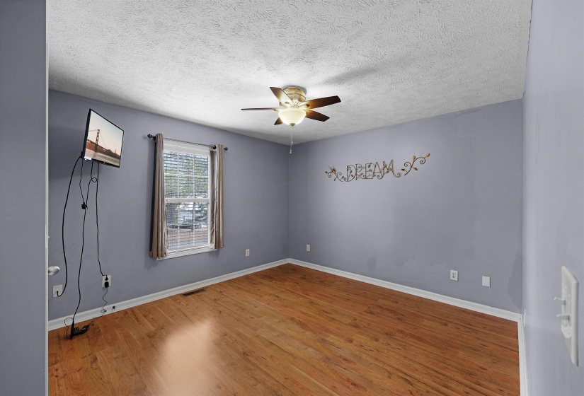 40 ROLLING HILLS LN, Counce, Tennessee 38326, 3 Bedrooms Bedrooms, 6 Rooms Rooms,2 BathroomsBathrooms,Residential,For Sale,ROLLING HILLS,10217978