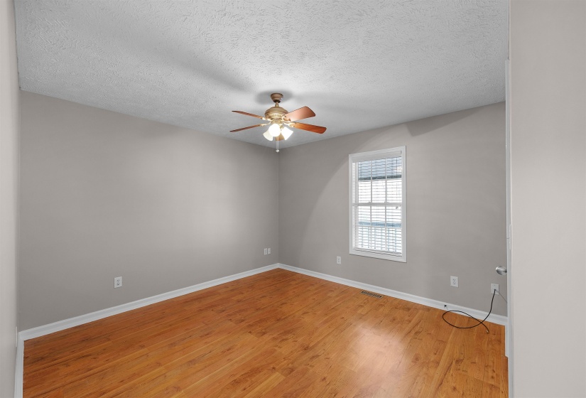 40 ROLLING HILLS LN, Counce, Tennessee 38326, 3 Bedrooms Bedrooms, 6 Rooms Rooms,2 BathroomsBathrooms,Residential,For Sale,ROLLING HILLS,10217978