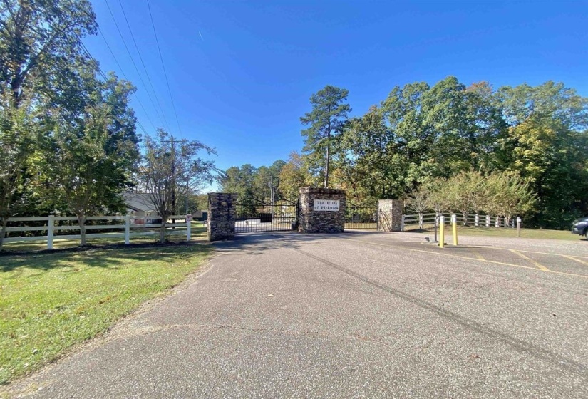 40 ROLLING HILLS LN, Counce, Tennessee 38326, 3 Bedrooms Bedrooms, 6 Rooms Rooms,2 BathroomsBathrooms,Residential,For Sale,ROLLING HILLS,10217978