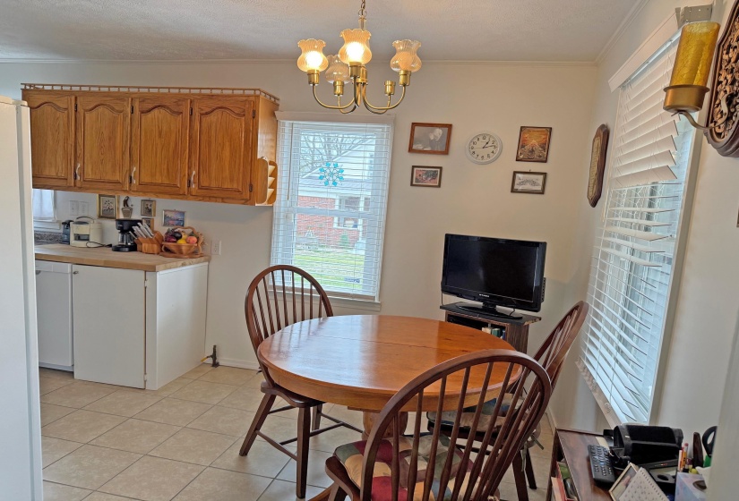 695 MAIN ST, Savannah, Tennessee 38372, 3 Bedrooms Bedrooms, 7 Rooms Rooms,2 BathroomsBathrooms,Residential,For Sale,MAIN,10217996