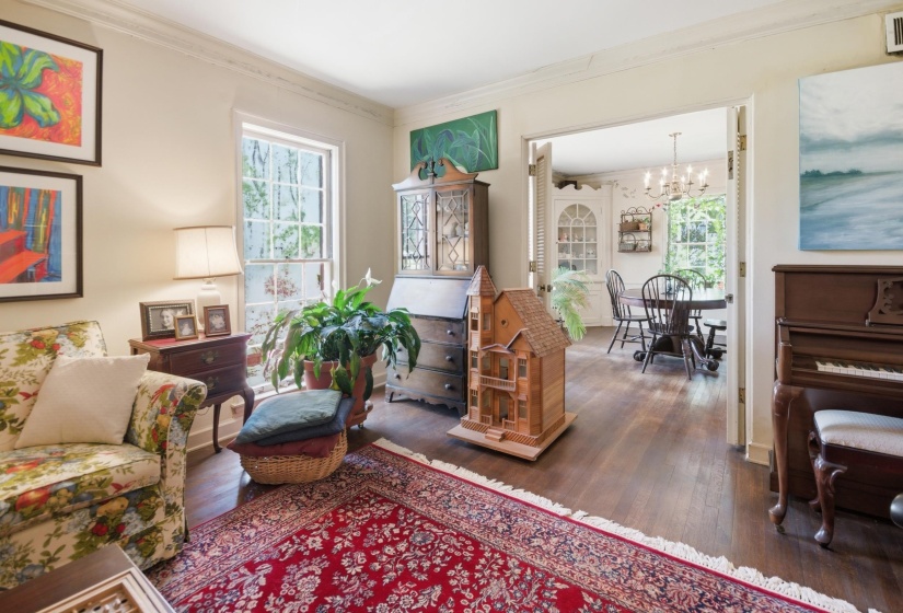 270 CHERRY CIR, Memphis, Tennessee 38117, 3 Bedrooms Bedrooms, 9 Rooms Rooms,3.1 BathroomsBathrooms,Residential,For Sale,CHERRY,10217998