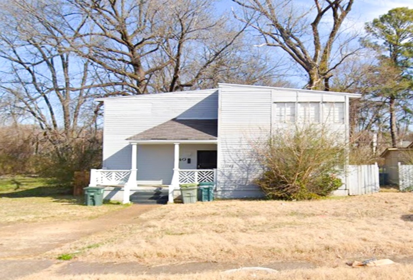 1740 BROWN AVE, Memphis, Tennessee 38107, 2 Bedrooms Bedrooms, 8 Rooms Rooms,1 BathroomBathrooms,Residential,For Sale,BROWN,10218008