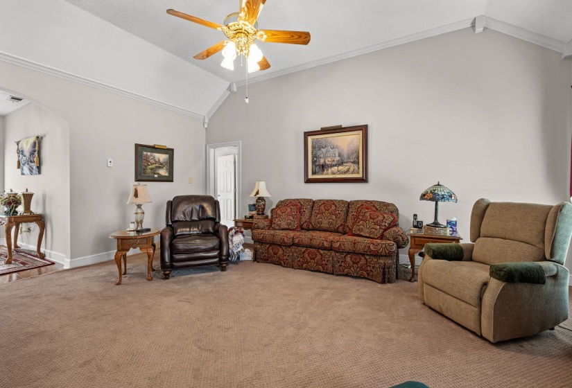 428 ESTANAULA RD, Collierville, Tennessee 38017, 4 Bedrooms Bedrooms, 8 Rooms Rooms,3 BathroomsBathrooms,Residential,For Sale,ESTANAULA,10218011