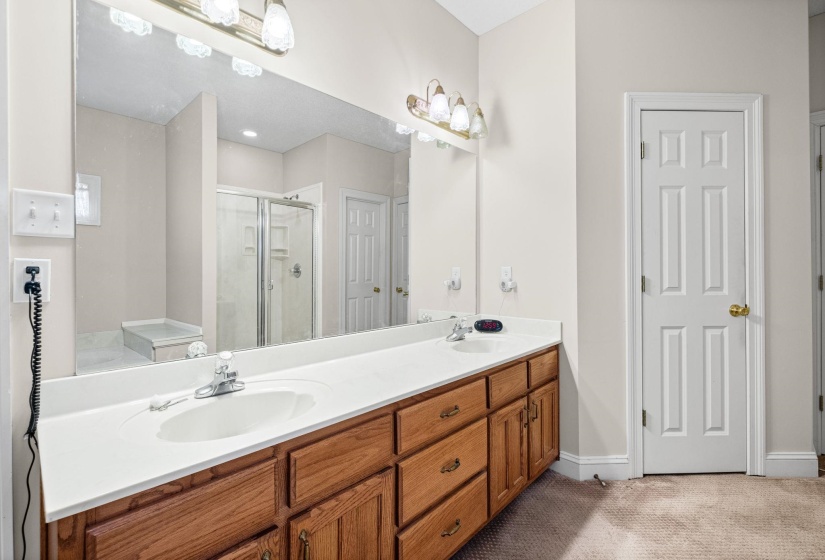 428 ESTANAULA RD, Collierville, Tennessee 38017, 4 Bedrooms Bedrooms, 8 Rooms Rooms,3 BathroomsBathrooms,Residential,For Sale,ESTANAULA,10218011