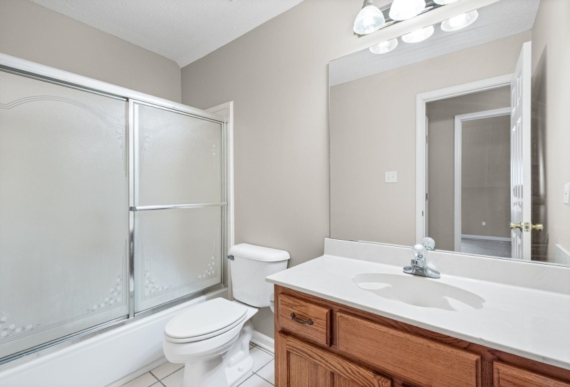 428 ESTANAULA RD, Collierville, Tennessee 38017, 4 Bedrooms Bedrooms, 8 Rooms Rooms,3 BathroomsBathrooms,Residential,For Sale,ESTANAULA,10218011