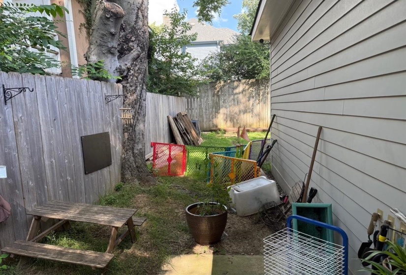 1430 POPLAR AVE, Memphis, Tennessee 38104, ,Commercial/industrial,For Sale,POPLAR,10218040