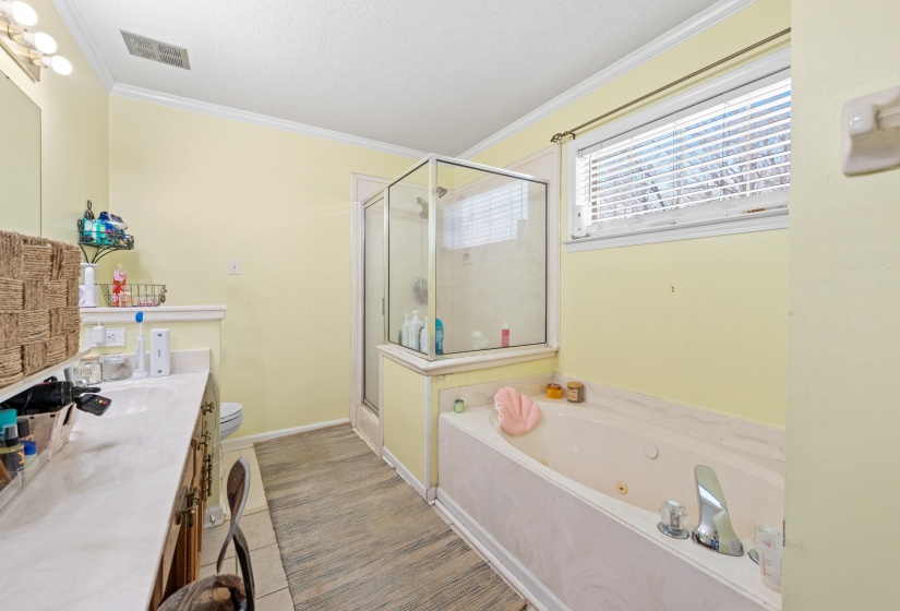 9912 WOODLAND BEND DR, Lakeland, Tennessee 38002, 3 Bedrooms Bedrooms, 5 Rooms Rooms,2.1 BathroomsBathrooms,Residential,For Sale,WOODLAND BEND,10218045