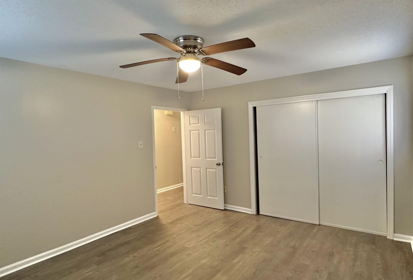 141 WHITE STATION RD, Memphis, Tennessee 38117, 3 Bedrooms Bedrooms, 6 Rooms Rooms,2 BathroomsBathrooms,Residential,For Sale,WHITE STATION,10218049