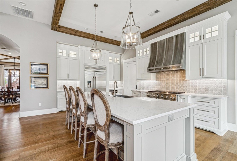 3149 CHAPEL WOODS CV, Germantown, Tennessee 38139, 5 Bedrooms Bedrooms, 11 Rooms Rooms,5.1 BathroomsBathrooms,Residential,For Sale,CHAPEL WOODS,10218051