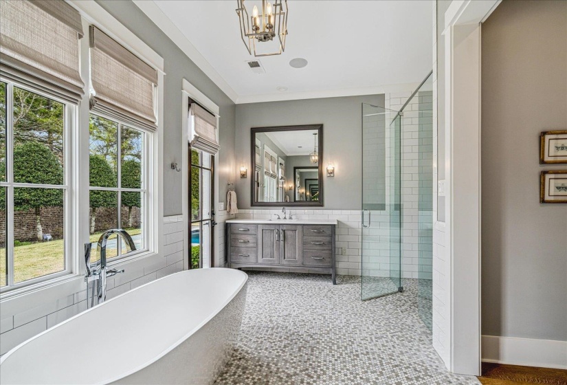 3149 CHAPEL WOODS CV, Germantown, Tennessee 38139, 5 Bedrooms Bedrooms, 11 Rooms Rooms,5.1 BathroomsBathrooms,Residential,For Sale,CHAPEL WOODS,10218051