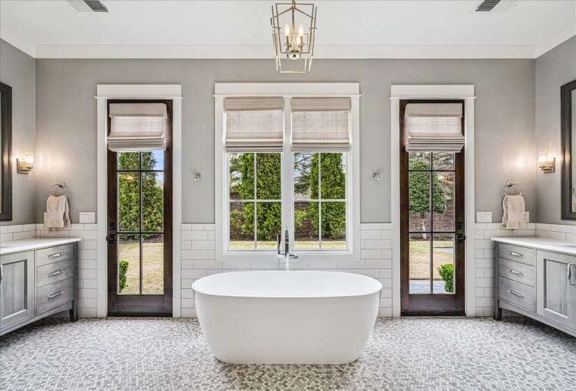 3149 CHAPEL WOODS CV, Germantown, Tennessee 38139, 5 Bedrooms Bedrooms, 11 Rooms Rooms,5.1 BathroomsBathrooms,Residential,For Sale,CHAPEL WOODS,10218051