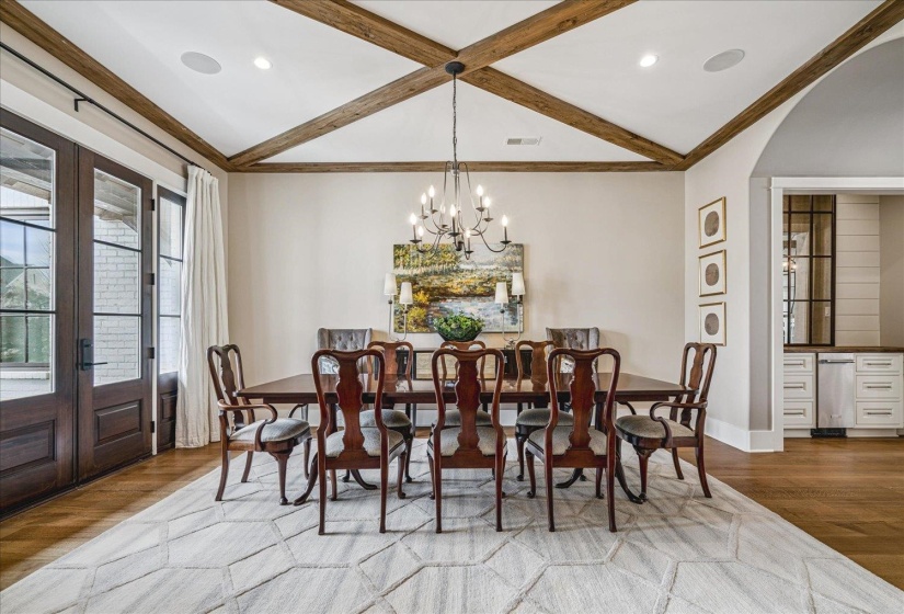 3149 CHAPEL WOODS CV, Germantown, Tennessee 38139, 5 Bedrooms Bedrooms, 11 Rooms Rooms,5.1 BathroomsBathrooms,Residential,For Sale,CHAPEL WOODS,10218051