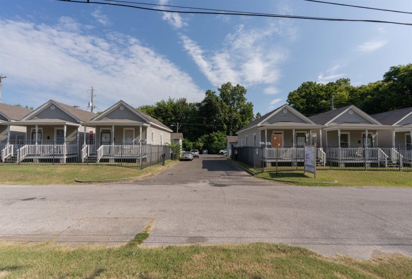 1044 DELMAR AVE, Memphis, Tennessee 38105, 0 , 0 ,0,Multi-family,For Sale,DELMAR,0,10218077