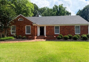 5483 BRANTFORD RD, Memphis, Tennessee 38120, 3 Bedrooms Bedrooms, 7 Rooms Rooms,2 BathroomsBathrooms,Residential,For Sale,BRANTFORD,10218068