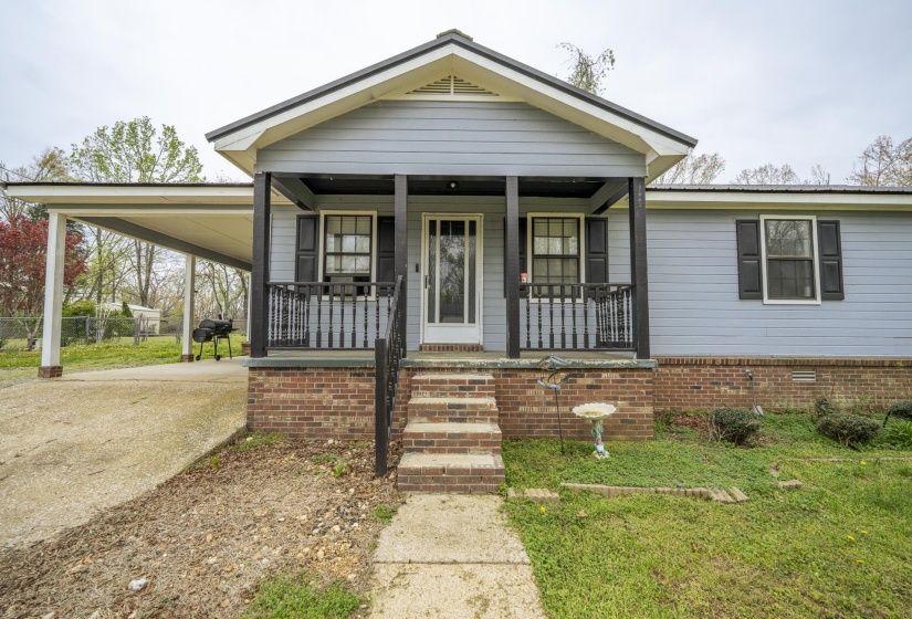 235 PARKVIEW DR, Savannah, Tennessee 38372, 3 Bedrooms Bedrooms, 7 Rooms Rooms,2 BathroomsBathrooms,Residential,For Sale,PARKVIEW,10218081