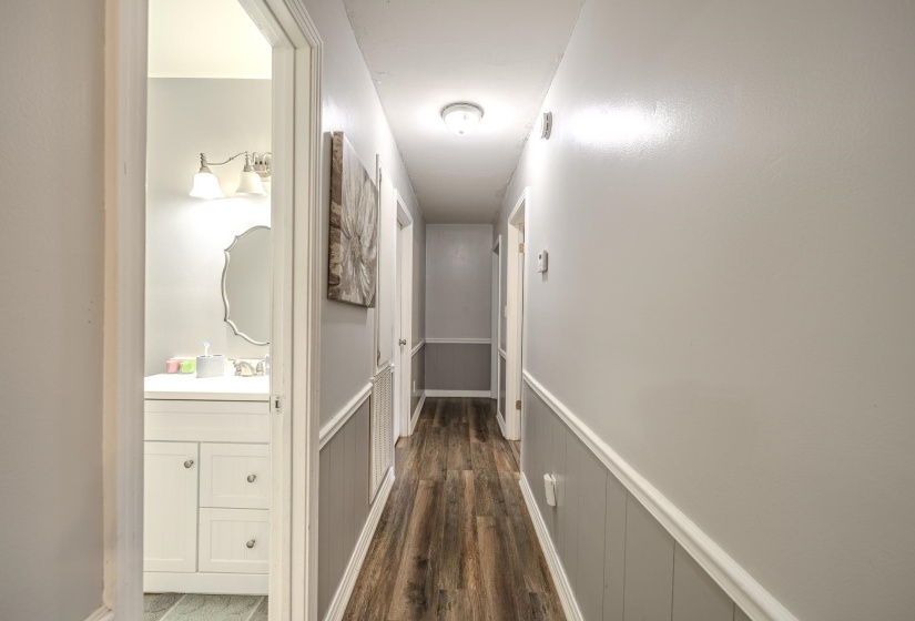 235 PARKVIEW DR, Savannah, Tennessee 38372, 3 Bedrooms Bedrooms, 7 Rooms Rooms,2 BathroomsBathrooms,Residential,For Sale,PARKVIEW,10218081