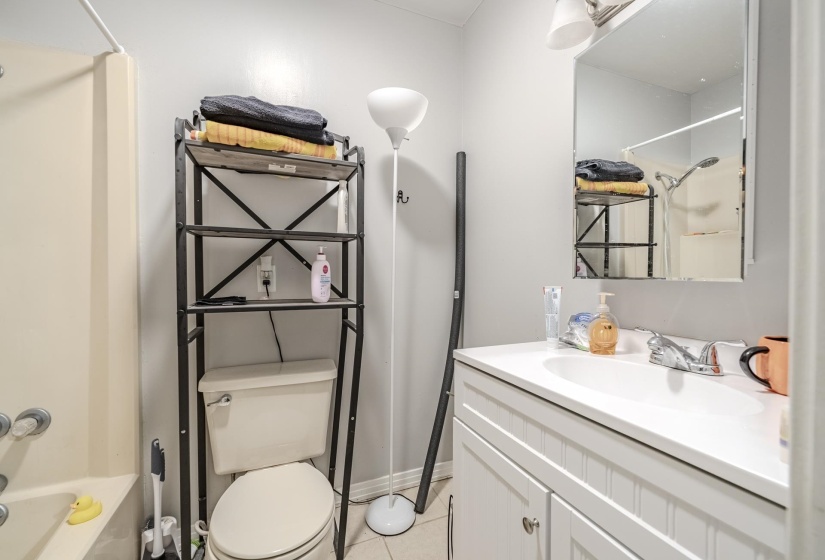 235 PARKVIEW DR, Savannah, Tennessee 38372, 3 Bedrooms Bedrooms, 7 Rooms Rooms,2 BathroomsBathrooms,Residential,For Sale,PARKVIEW,10218081