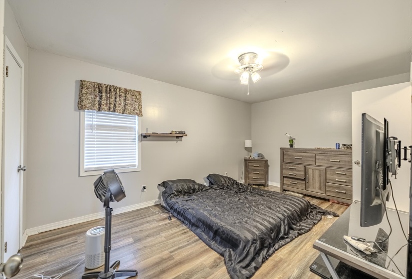 235 PARKVIEW DR, Savannah, Tennessee 38372, 3 Bedrooms Bedrooms, 7 Rooms Rooms,2 BathroomsBathrooms,Residential,For Sale,PARKVIEW,10218081