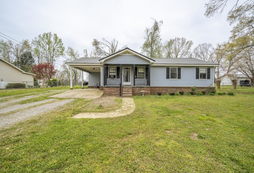 235 PARKVIEW DR, Savannah, Tennessee 38372, 3 Bedrooms Bedrooms, 7 Rooms Rooms,2 BathroomsBathrooms,Residential,For Sale,PARKVIEW,10218081